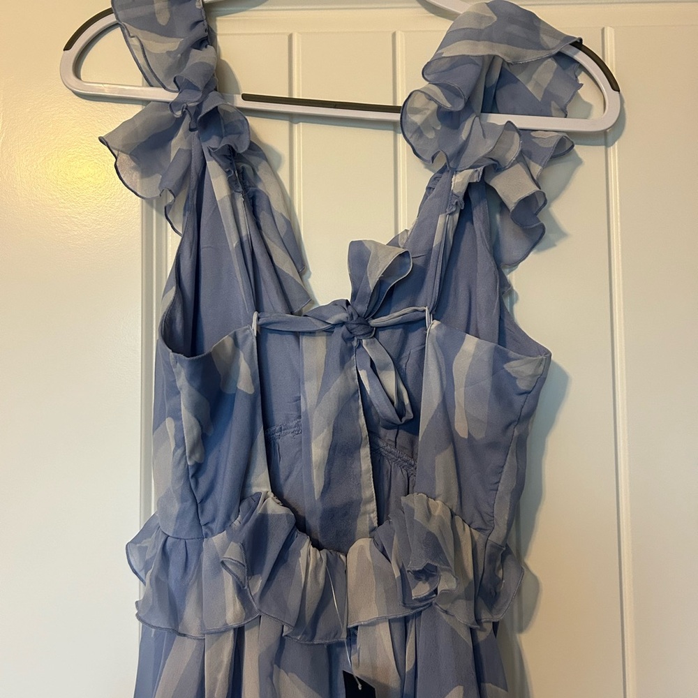 Abercrombie & Fitch Blue and White Ruffle Maxi Dress - Picture 4 of 4